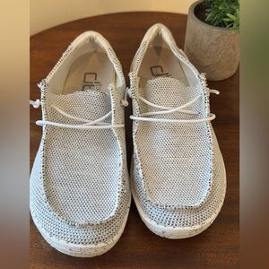 Hey Dude’s 
Size 5 EU 36